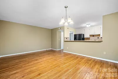 2433 1st Street NW #22, Hickory, NC 28601 - Photo 9