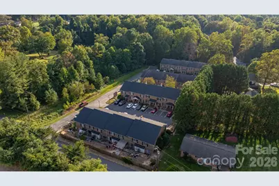 2433 1st Street NW #22, Hickory, NC 28601 - Photo 27