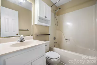 2433 1st Street NW #22, Hickory, NC 28601 - Photo 15