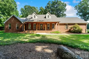 996 Beamguard Rd, Clover, SC 29710 - Photo 1