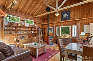2554 Winter Star Rd, Burnsville, NC 28714 - Photo 13