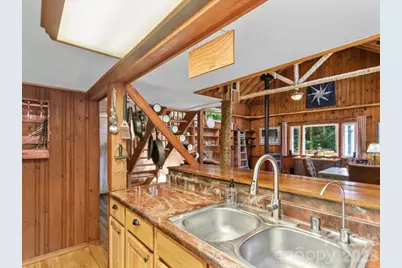 2554 Winter Star Road, Burnsville, NC 28714 - Photo 19