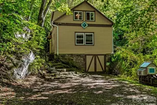 2554 Winter Star Rd, Burnsville, NC 28714 - Photo 1