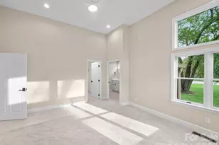 18 Carriage Park Way, Hendersonville, NC 28791 - Photo 25
