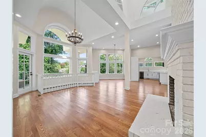 18 Carriage Park Way, Hendersonville, NC 28791 - Photo 5