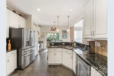 714 Corinthian Place, Charlotte, NC 28211 - Photo 7