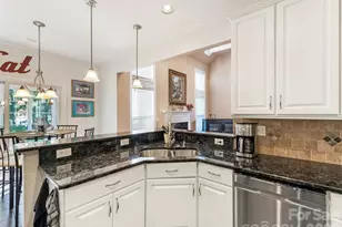714 Corinthian Pl, Charlotte, NC 28211 - Photo 5