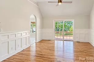 1615 Terra Cotta Dr, Hickory, NC 28602 - Photo 5