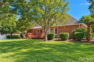 1615 Terra Cotta Dr, Hickory, NC 28602 - Photo 39