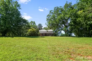 2125 Whiteside Rd, Mill Spring, NC 28756 - Photo 7