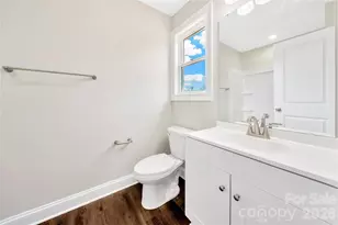 452 Dawn Cir, Charlotte, NC 28213 - Photo 19