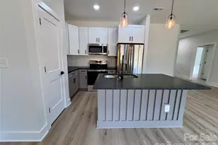 606 E Robinson St, Dallas, NC 28034 - Photo 3