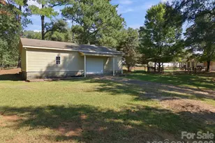 82 Henderson St, Badin, NC 28009 - Photo 9