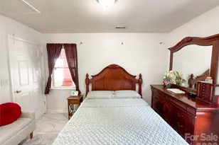 1501 Effingham Rd, Charlotte, NC 28208 - Photo 17