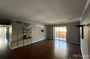 4739 Hedgemore Dr, Charlotte, NC 28209 - Photo 3