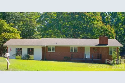 7218 Lakeside Drive N, Charlotte, NC 28215 - Photo 1