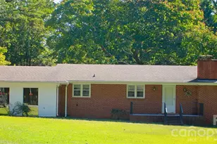 7218 Lakeside Dr N, Charlotte, NC 28215 - Photo 1