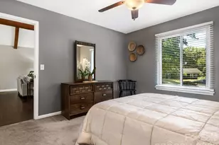 7904 Oakbark Ln, Charlotte, NC 28226 - Photo 13