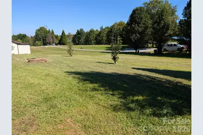 3610 Cameo Lane, Lenoir, NC 28645 - Photo 3