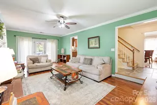 1300 Sugar Hollow Dr, Charlotte, NC 28214 - Photo 3