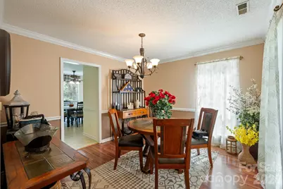 1300 Sugar Hollow Drive, Charlotte, NC 28214 - Photo 7