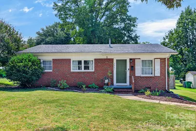 3857 Whitehall Drive, Charlotte, NC 28208 - Photo 3