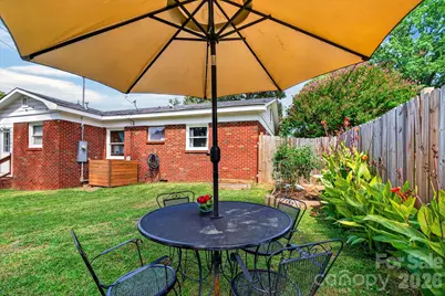 3857 Whitehall Drive, Charlotte, NC 28208 - Photo 17
