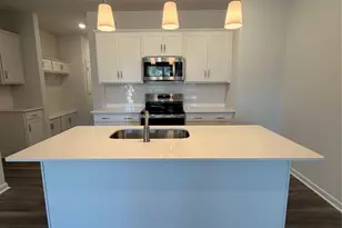 6554 Harlech St, Charlotte, NC 28269 - Photo 5