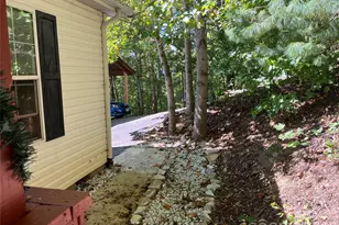 121 Hidden Meadow Dr, Candler, NC 28715 - Photo 11