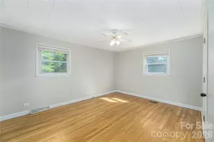 550 Enka Lake Rd, Candler, NC 28715 - Photo 19