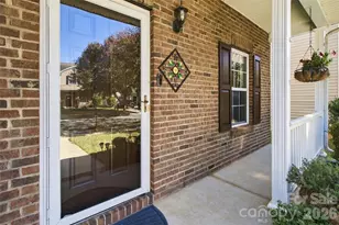 968 Willow Creek Dr, Gastonia, NC 28054 - Photo 3