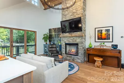 18 Old Lafayette Lane, Black Mountain, NC 28711 - Photo 7