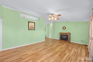 456 Tempie Mountain Rd, Spruce Pine, NC 28777 - Photo 9