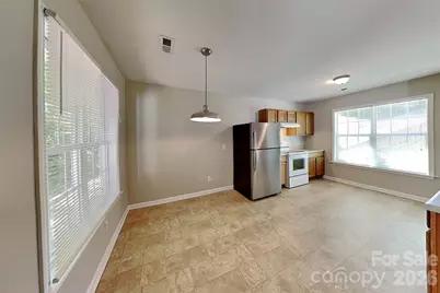 128 Julia Street, Mount Holly, NC 28120 - Photo 5