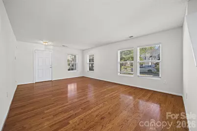 13750 Rutherglen Court, Charlotte, NC 28213 - Photo 5