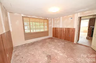 3383 Evans Dr, Connelly Springs, NC 28612 - Photo 19