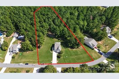 8122 Mossy Rock Road, Waxhaw, NC 28173 - Photo 3