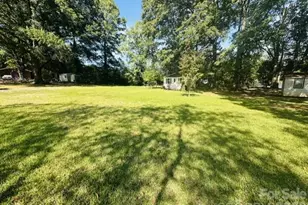 1415 Melrose Dr, Shelby, NC 28152 - Photo 5