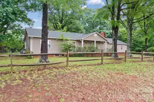 170 Scotts Creek Rd, Statesville, NC 28625 - Photo 1