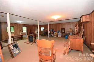 586 Justice Ridge Rd, Candler, NC 28715 - Photo 25