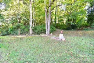 586 Justice Ridge Rd, Candler, NC 28715 - Photo 37