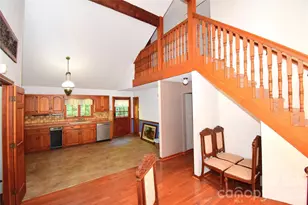 586 Justice Ridge Rd, Candler, NC 28715 - Photo 5