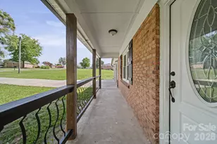 109 Colonial Dr, Kings Mountain, NC 28086 - Photo 3