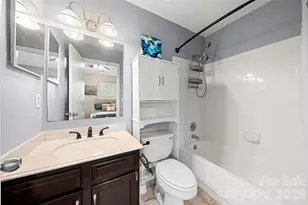 8251 Circle Tree Ln, Charlotte, NC 28277 - Photo 27