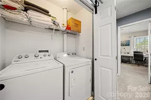 8251 Circle Tree Ln, Charlotte, NC 28277 - Photo 23