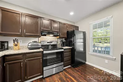 8251 Circle Tree Lane, Charlotte, NC 28277 - Photo 15