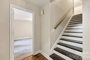 205 Colonial Ave, Concord, NC 28025 - Photo 9