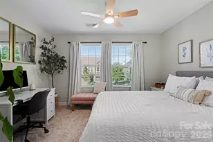5624 Garrow Glen Rd, Charlotte, NC 28278 - Photo 15