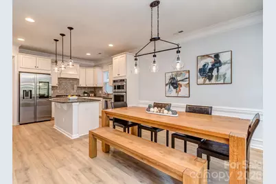3827 Park South Station Boulevard, Charlotte, NC 28210 - Photo 7