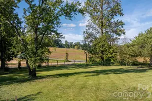 6998 Nobby Lail Rd, Connelly Springs, NC 28612 - Photo 5